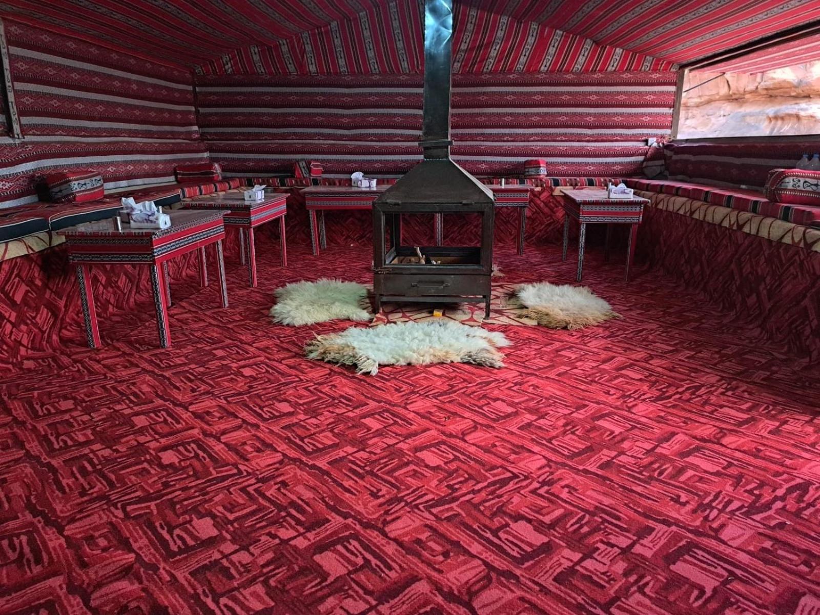 Wadi Rum Bedouin Heart Camp Εξωτερικό φωτογραφία